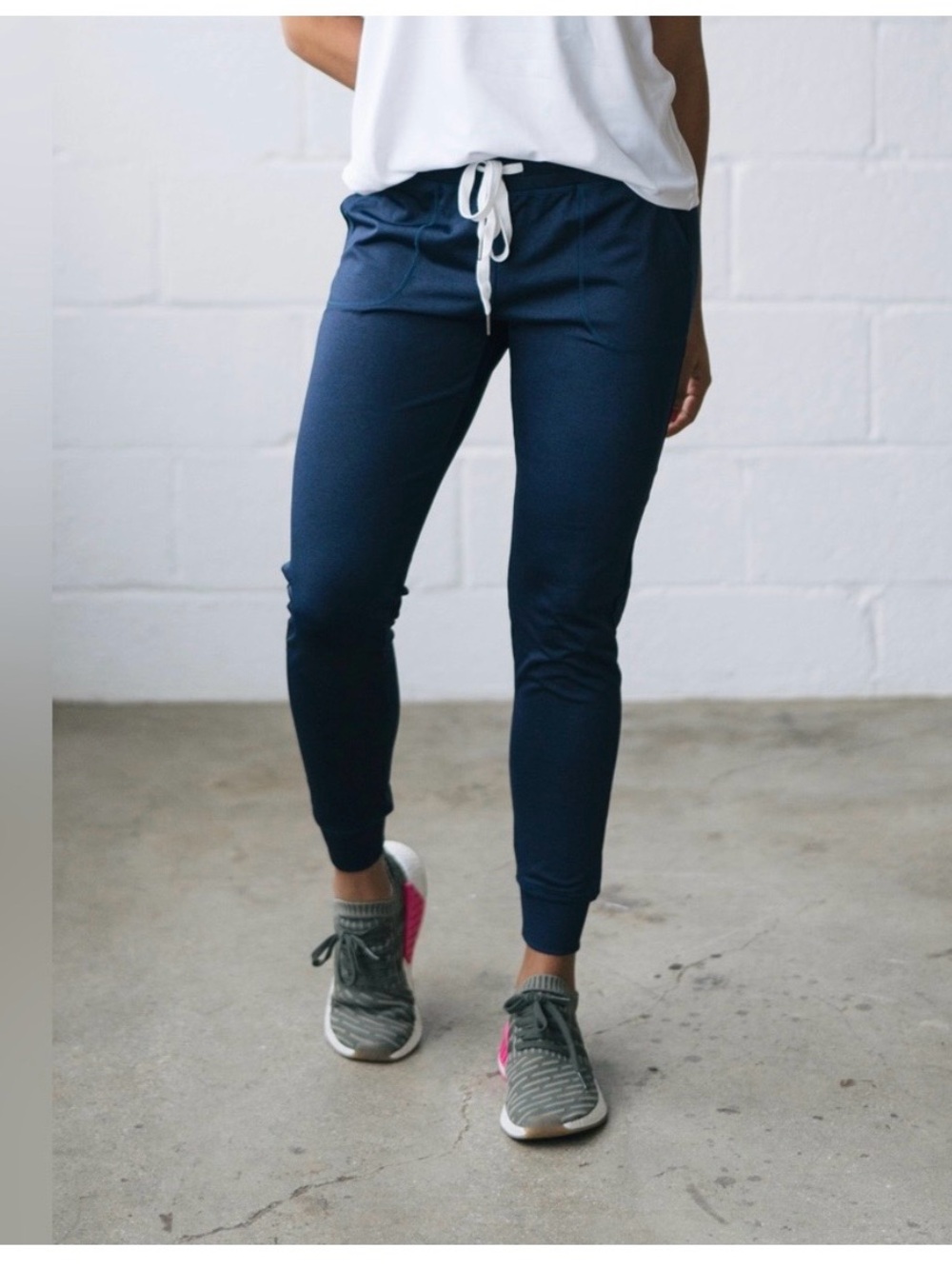 Zyia Active Navy Cozy Joggers Large EUC Athleisure